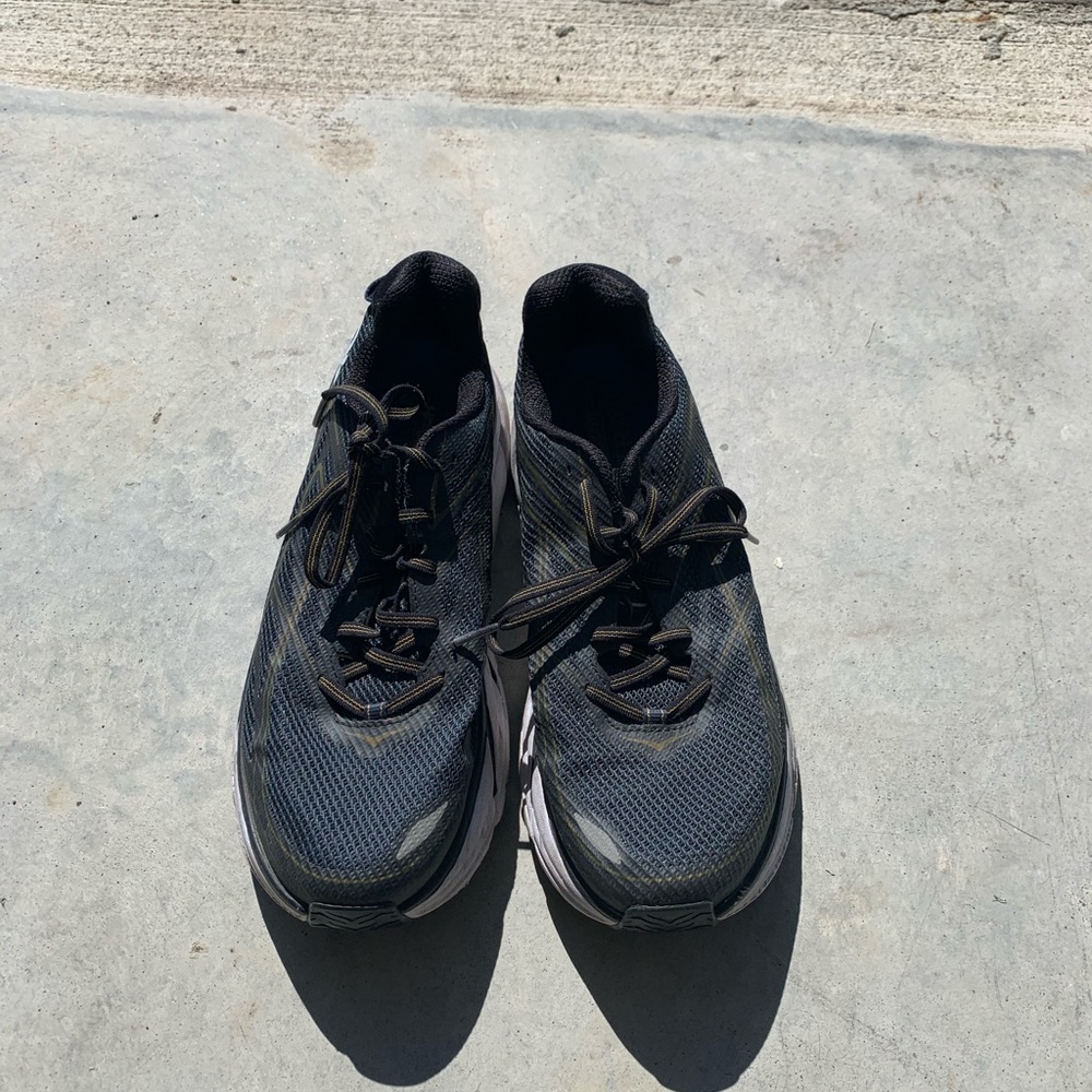 Hoka One One Clifton 3